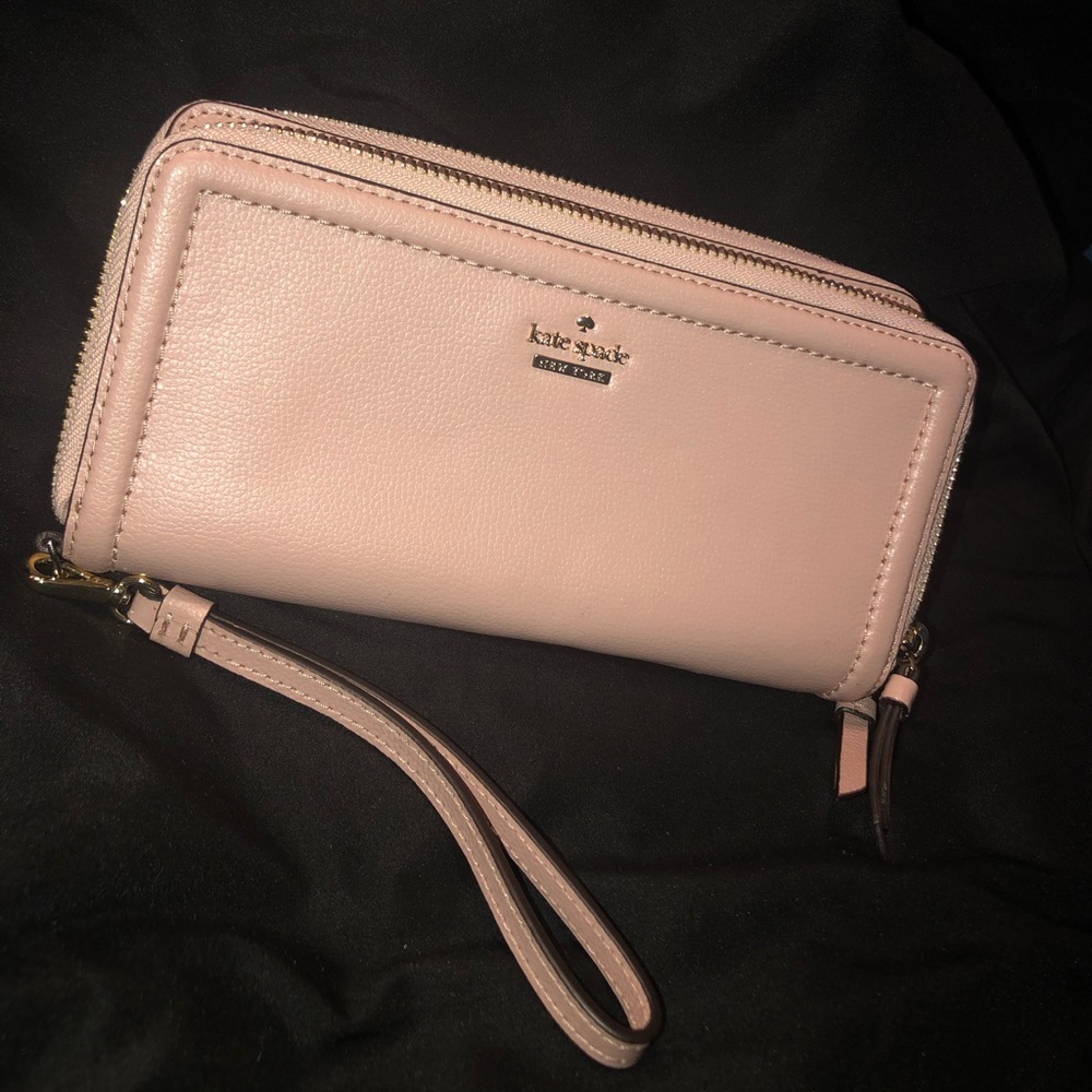 Beautiful light pink Kate Spade wristlet